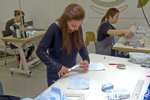 Les ateliers de la  maison des Compagnons du devoir a Pantin.Atelier plomberie