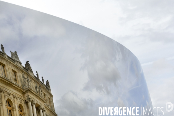 Anish Kapoor à Versailles, mai 2015.