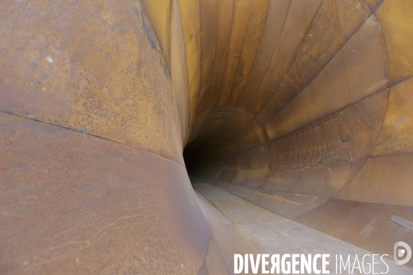Anish Kapoor à Versailles, mai 2015.
