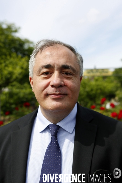 Action symbolique du FNJ pour rappeler les 10 ans du non au vote du traité Européen