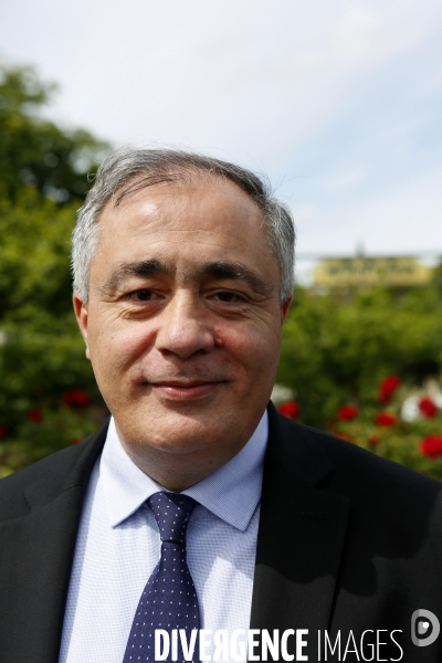 Action symbolique du FNJ pour rappeler les 10 ans du non au vote du traité Européen