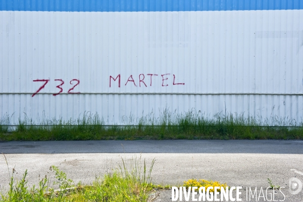 Illustration Mai 2015. Graffiti  inscription 732 Martel, reference  historique a la bataille de Poitiers entre les chretiens et les musulmans et qui s est traduite par une victoire de Charles Martel.