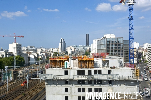 Illustration Mai2015.Le long des voies ferrees de la gare Montparnasse