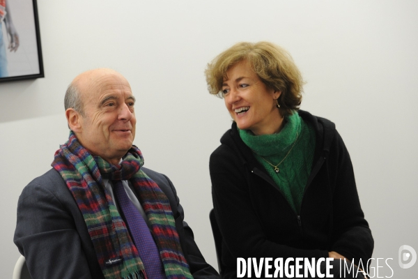 Alain JUPPE Maire de Bordeaux en campagne pour les élections municipales de 2014