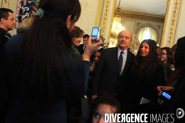 Alain JUPPE Maire de Bordeaux en campagne pour les élections municipales de 2014