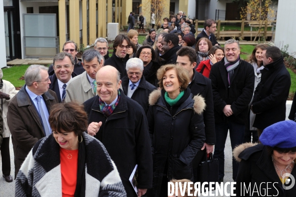 Alain JUPPE Maire de Bordeaux en campagne pour les élections municipales de 2014