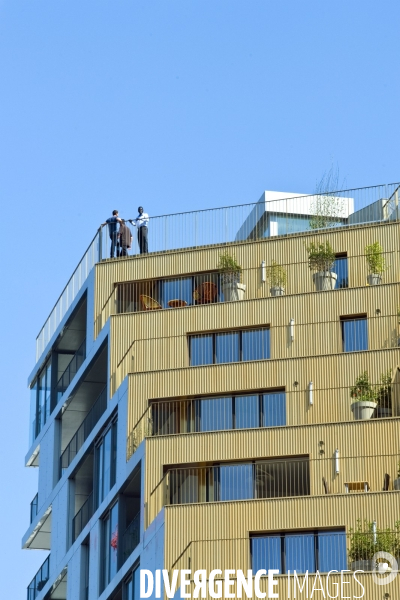 Avec ses 50m, HOME est la plus haute tour d habitation inaugurée à Paris depuis les années 70.