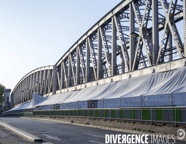 Metro La Chapelle, expulsion des réfugiés africains.