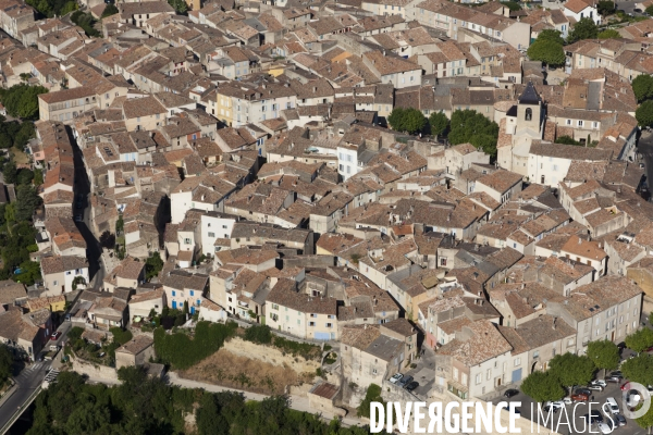 Vue aérienne du Luberon