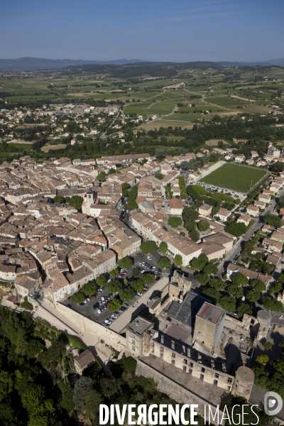 Vue aérienne du Luberon