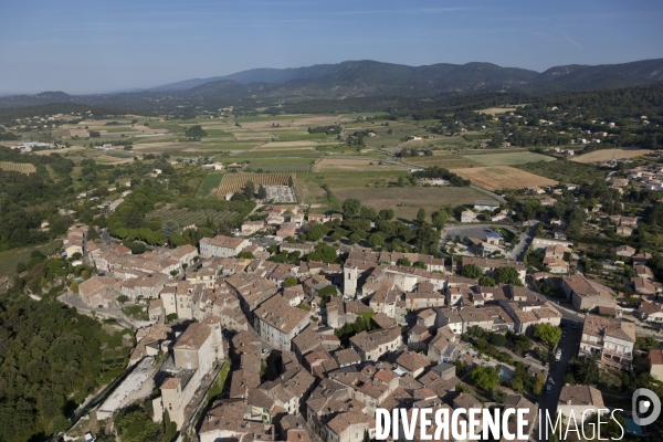 Vue aérienne du Luberon