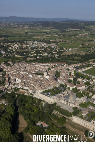 Vue aérienne du Luberon