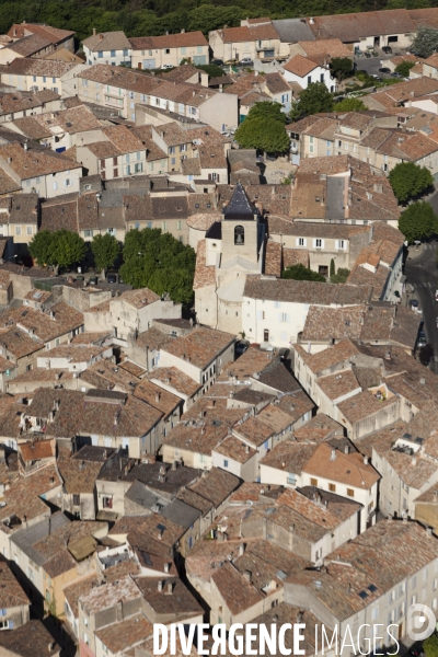 Vue aérienne du Luberon