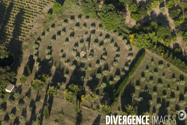 Vue aérienne du Luberon