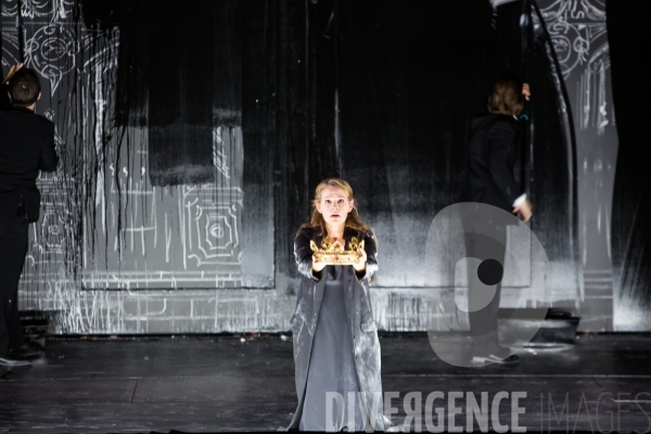 Alceste de Christoph Willibald Gluck ,  Mise en scène Olivier Py ,   MARC MINKOWSKI Direction musicale OLIVIER PY Mise en scène