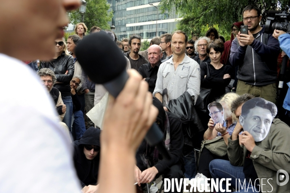 Manifestation contre la loi sur le renseignement