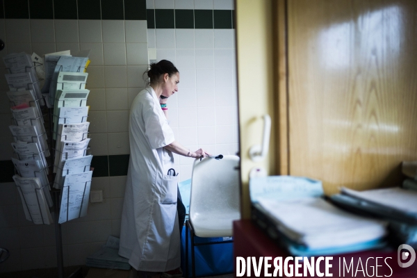 Le Kremlin-Bicetre, Service d endocrinologie.