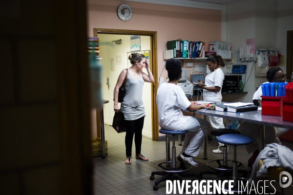 Le Kremlin-Bicetre, Service d endocrinologie.