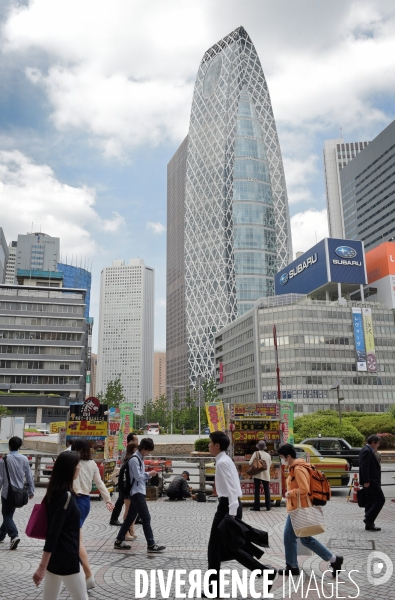 La Mode Gakuen Cocoon Tower
