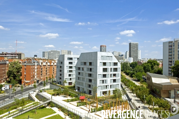 Archives Juin 2015.Le jardin Charles Trenet, realise sur les anciennes friches de la gare de Rungis amenage dans le premier ecoquartier de Paris