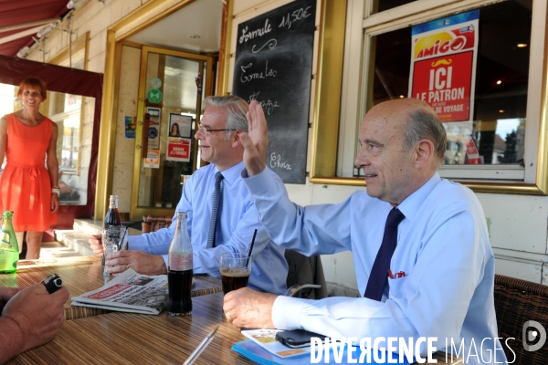 Alain Juppé en camapagne pour les primaires des Républicains à Saint Dizier