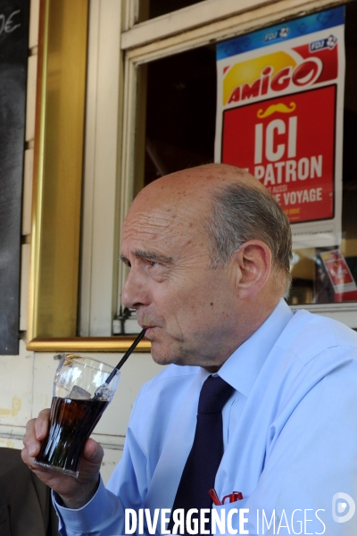 Alain Juppé en camapagne pour les primaires des Républicains à Saint Dizier