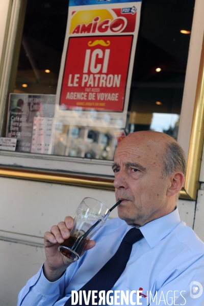 Alain Juppé en camapagne pour les primaires des Républicains à Saint Dizier