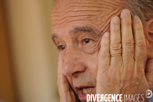 Alain Juppé en camapagne pour les primaires des Républicains à Saint Dizier