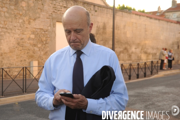 Alain Juppé en camapagne pour les primaires des Républicains à Saint Dizier
