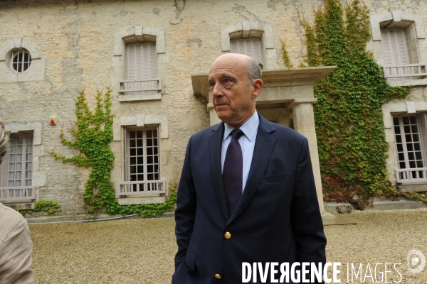 Alain Juppé visite La Boisserie, demeure historique  du Général De Gaulle à Colombey les Deux Eglises