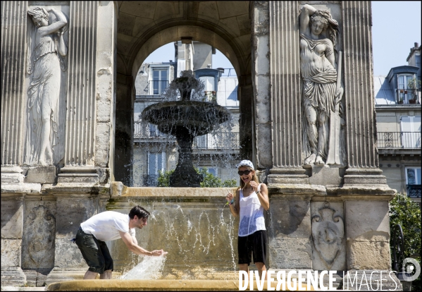 Illustratiion sur la canicule qui frappe Paris.