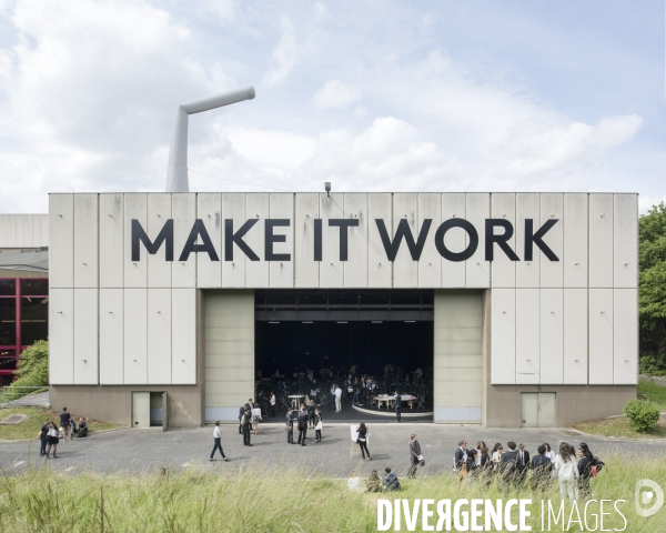 MAKE IT WORK / Le Théâtre des négociations