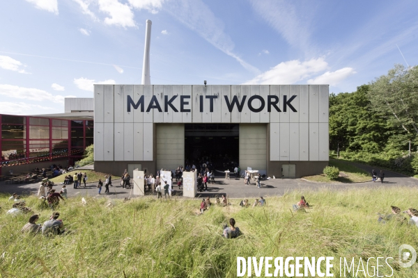 MAKE IT WORK / Le Théâtre des négociations