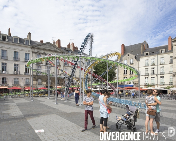 Le Voyage à Nantes 2015 : Stellar / Baptiste Debombourg - Place du Bouffay