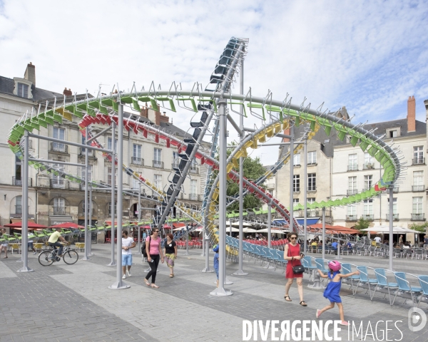 Le Voyage à Nantes 2015 : Stellar / Baptiste Debombourg - Place du Bouffay