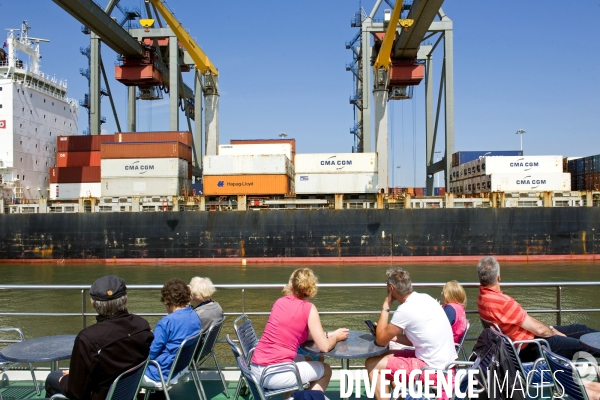 Croisiere dans le port de Rotterdam