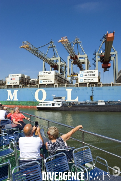 Croisiere dans le port de Rotterdam