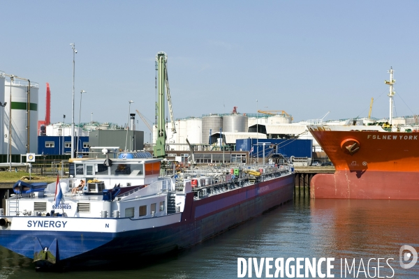 Croisiere dans le port de Rotterdam