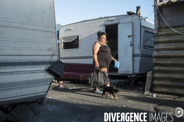 Evacuation du bidonville  La Folie  à Bobigny