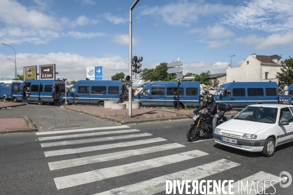 Evacuation du bidonville  La Folie  à Bobigny