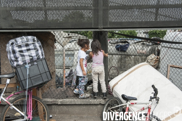 Evacuation du bidonville  La Folie  à Bobigny