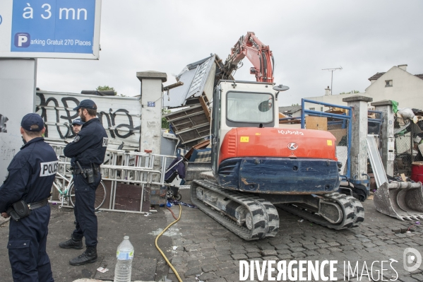 Evacuation du bidonville  La Folie  à Bobigny