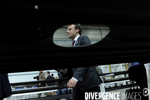 Emmanuel MACRON à Nantes lance la Nouvelle France Industrielle