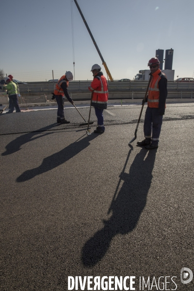 L autoroute A9 se dédouble