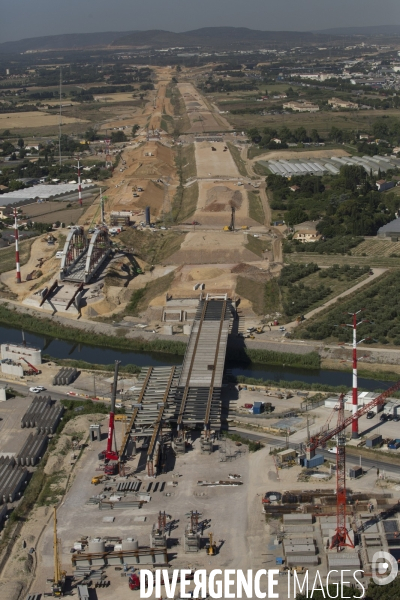 L autoroute A9 se dédouble