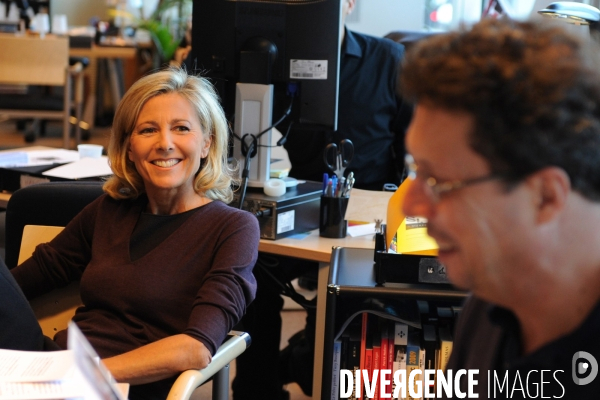 Claire CHAZAL, présente le journal télévisé de TF1 le week end