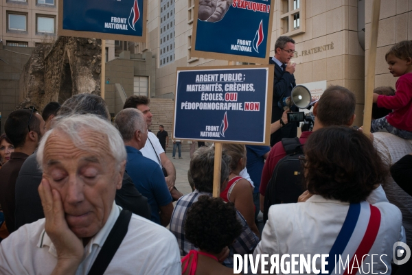 Manif du FN contre la  pédopornographie 