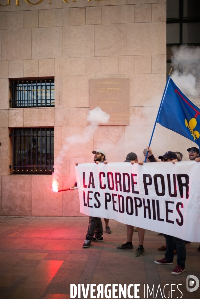 Manif du FN contre la  pédopornographie 