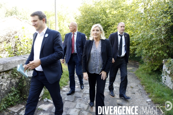 Regionales. marine le pen wallerand de saint just