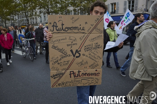 Manif enseignants contre la réforme du collège